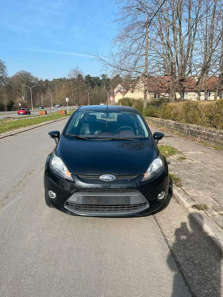 Ford Fiesta 1.6 Tdci pret à immatriculer, Auto's, Ford, Bedrijf, Te koop, Fiësta, ABS, Achteruitrijcamera, Airbags, Airconditioning