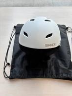 Skihelm Sinner, Sport en Fitness, Ophalen, Zo goed als nieuw