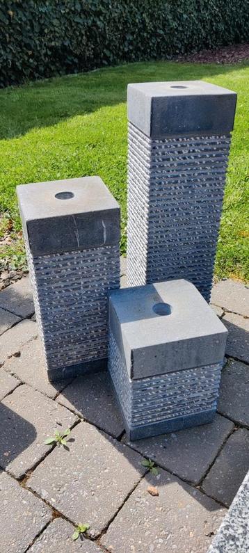 Granieten fonteinblokken beschikbaar voor biedingen