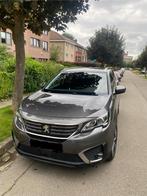 Peugeot 5008 1200 benzine 6200 km Bouwjaar 1-2019, Auto's, Particulier, Te koop