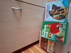 3 oudere maar zo goed als nieuw brei- en handwerkboeken, Ophalen, Zo goed als nieuw