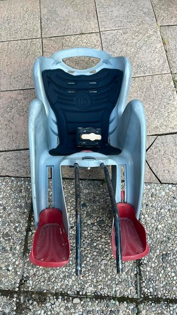 Fietsstoeltje te koop beschikbaar voor biedingen