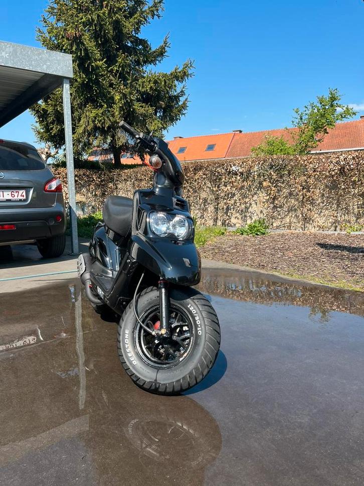 Mbk booster (70cc a klasse), Fietsen en Brommers, Scooters | Overige merken, Zo goed als nieuw, Klasse A (25 km/u), Tweetakt, Ophalen