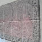 Italiaans zijden sjaal 140x140 cm Nieuw, Ophalen of Verzenden, Nieuw, Sjaal