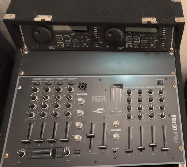 complete mancave installatie in flightcase, TV, Hi-fi & Vidéo, Chaîne Hi-fi, Enlèvement