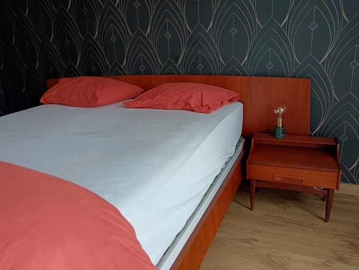 Louis Van Teeffelen bed, Huis en Inrichting, Slaapkamer | Complete slaapkamers, Gebruikt, Twijfelaar, Ophalen