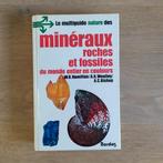 Guide minéraux roches et fossiles du monde entier TBE, Livres, Enlèvement ou Envoi, Nature en général