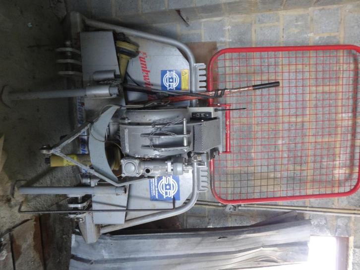 Treuil forestier Schlang & Reichart 511 2R 813, Zakelijke goederen, Machines en Bouw | Tuin, Park en Bosbouw, Overige typen, Ophalen