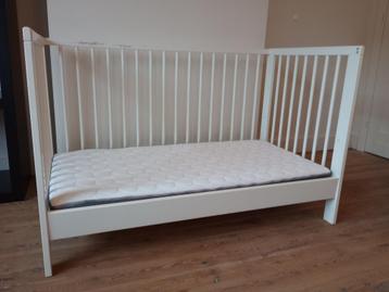 Matras babybedje met afspoelbare matraskern + gratis bedje