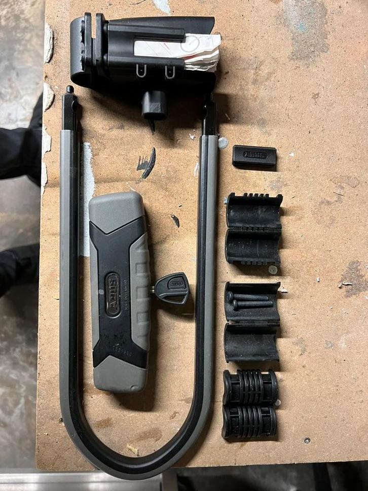 Cadenas velo - Abus Xplus 540, Maison & Meubles, Salle de bain | Salle de bain complète, Comme neuf, Enlèvement