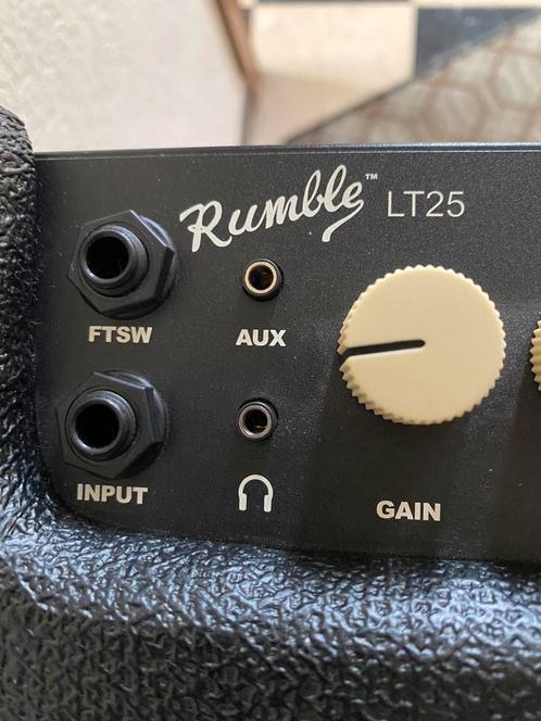 FENDER RUMBLE LT25 basversterker NIEUW!, Muziek en Instrumenten, Versterkers | Bas en Gitaar, Zo goed als nieuw, Basgitaar, Minder dan 50 watt