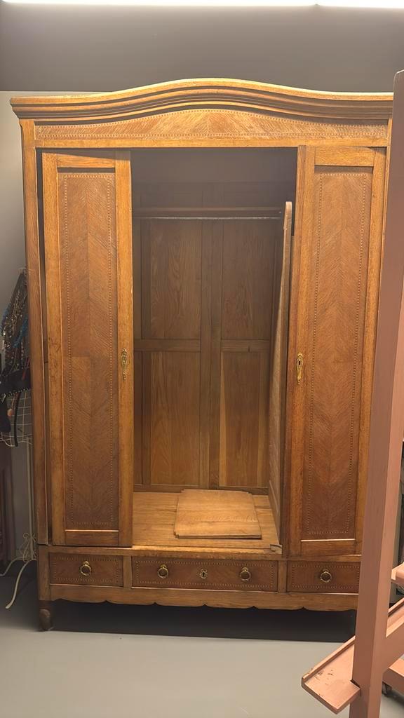 Prachtige antieke kast, Antiek en Kunst, Antiek | Meubels | Kasten, Ophalen