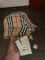 Bob Burberry, 58 ou 59 cm (L, 7¼ ou ⅜ pouces), Chapeau, Burberry, Neuf