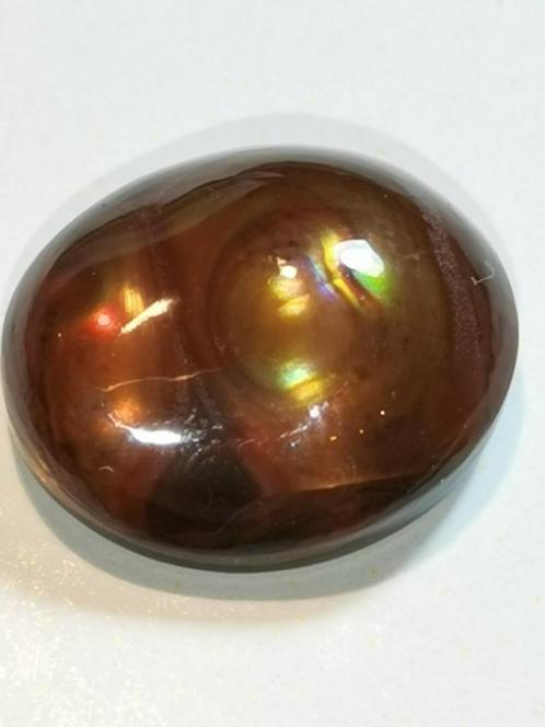 Vuur Agaat met 8,21ct ,een certificaat van ALGT Antwerpen, Verzamelen, Mineralen en Fossielen, Mineraal, Ophalen of Verzenden