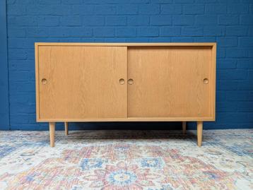Vintage eiken sideboard, Deens design, jaren 60 beschikbaar voor biedingen