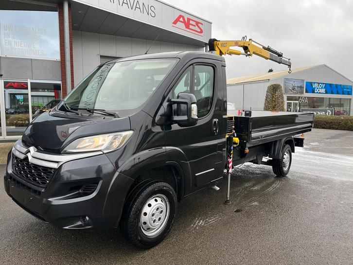 Citroen jumper laadkraan nieuwe motor !!, Auto's, Bestelwagens en Lichte vracht, Bedrijf, Trekhaak, Citroën, Diesel, Euro 6, Ophalen