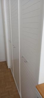 Witte kleerkast, Ophalen, Met plank(en), Gebruikt, 150 tot 200 cm