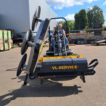 Snoeizaag beschikbaar voor biedingen