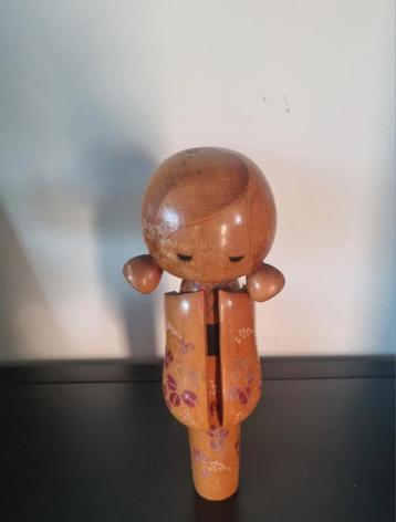 Mooie Osage Kokeshi (vermoedelijk) van Ei'Ichi-Saku beschikbaar voor biedingen