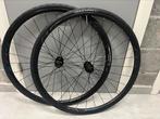 Roues Shimano RS Disc neuves, Fietsen en Brommers, Fietsonderdelen, Ophalen of Verzenden, Nieuw, Wiel
