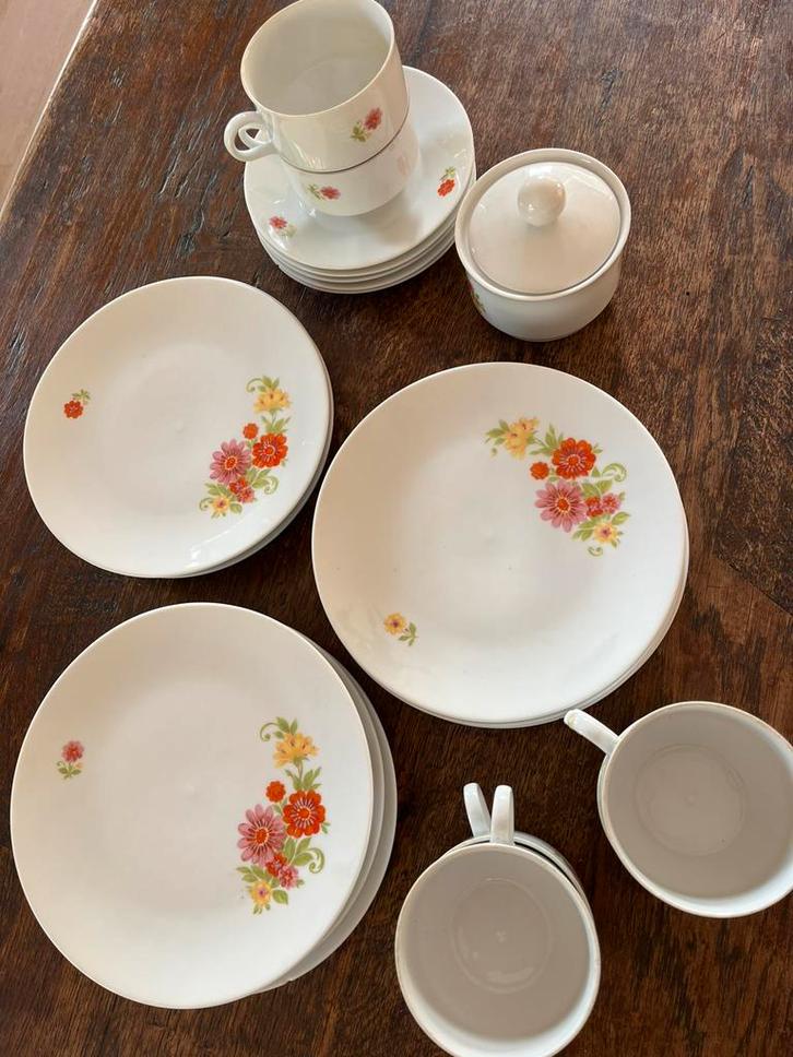 Vinted koffieservies, Huis en Inrichting, Keuken | Servies, Gebruikt, Porselein, Ophalen