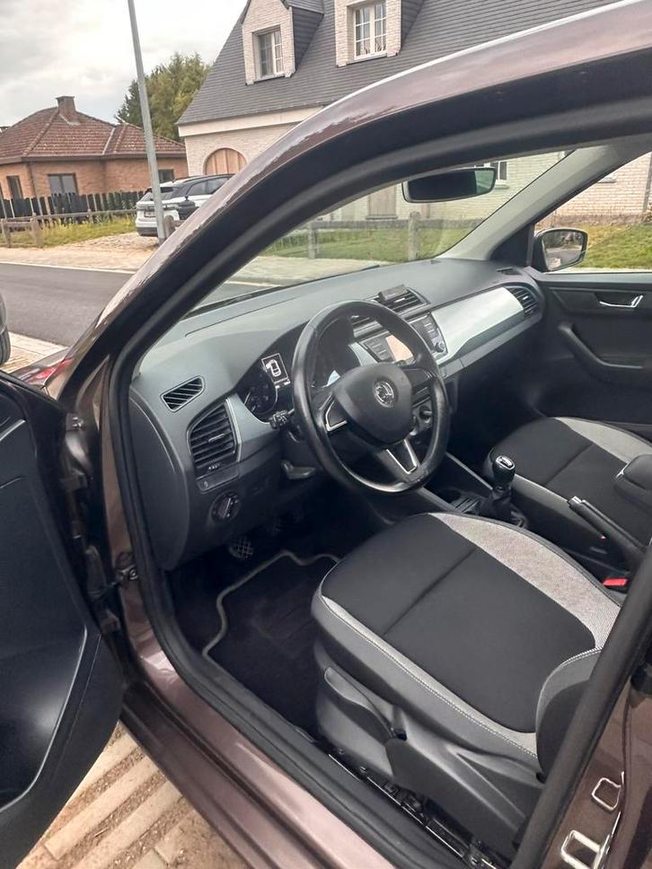Prachtige goed onderhouden Skoda Fabia te koop, Auto's, Skoda, Particulier, Fabia, ABS, Adaptive Cruise Control, Airbags, Airconditioning