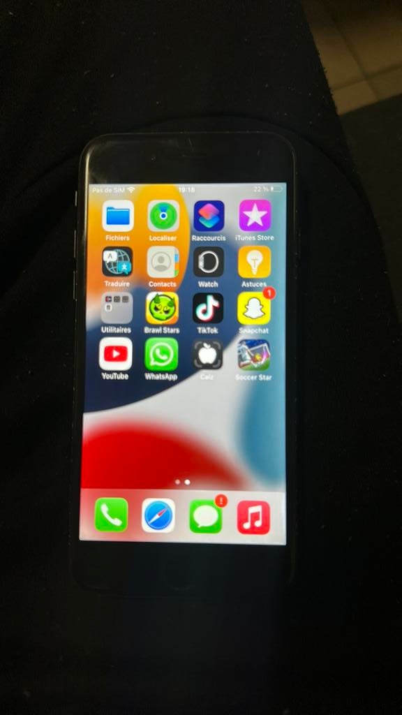 Iphone 7 en parfait état fonctionne super bien, Télécoms, Téléphonie mobile | Apple iPhone, Enlèvement, Comme neuf, IPhone 7