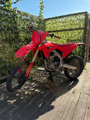 Honda CRF450 beschikbaar voor biedingen