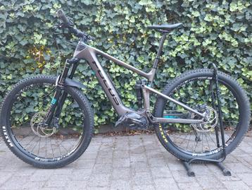 E-MTB FOCUS JAM2 9.6 NINE GREY. MEDIUM beschikbaar voor biedingen