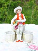 saleron avec moutardier personnage porcelaine, Antiquités & Art, Enlèvement ou Envoi