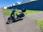 Vespa 300 GTS Super, Motoren, 273 cc, Scooter, Particulier, 1 cilinder