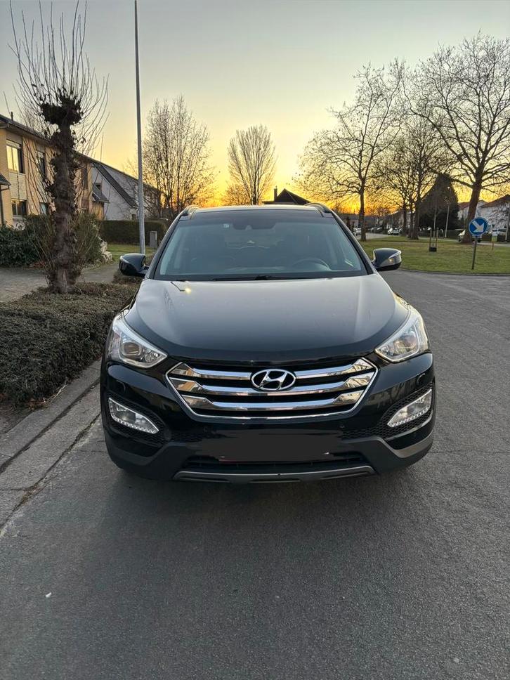 Hyundai Santa Fe 2.0 CRDI AWD - 7 zitplaatsen - EXPORT, Auto's, Hyundai, Particulier, Santa Fe, 4x4, ABS, Adaptive Cruise Control