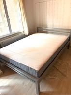 Bed met matras van Ikea, Huis en Inrichting, Ophalen, Tweepersoons, 140 cm, Zo goed als nieuw