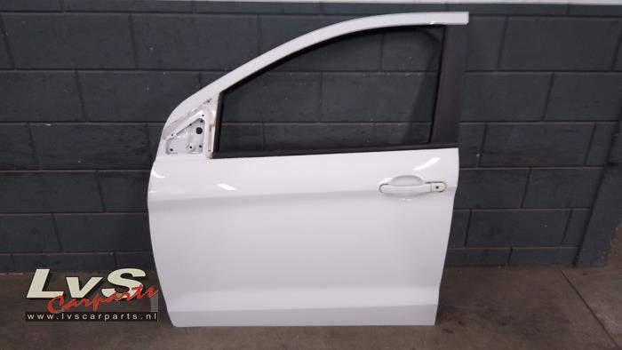 Portier 4Deurs links-voor van een Ford KA+ (KAF), Auto-onderdelen, Carrosserie, Deur, Ford, Gebruikt, 3 maanden garantie, Ophalen of Verzenden