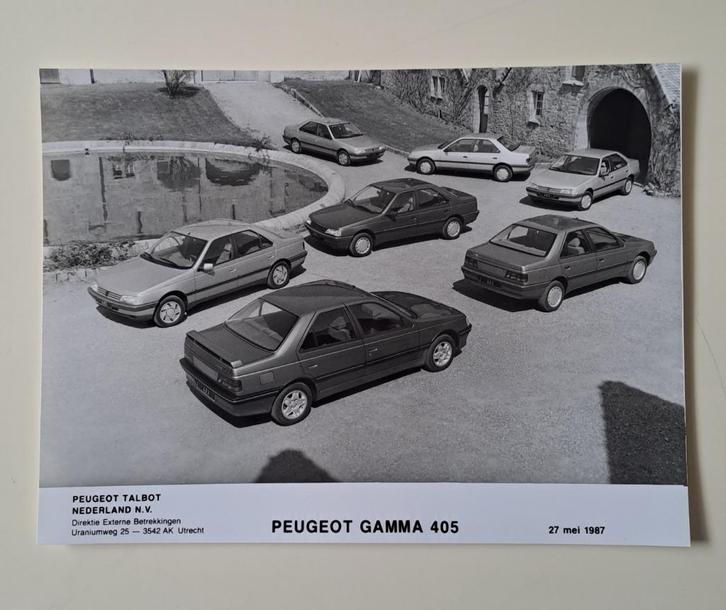 Peugeot 405 gamma anno 1987 -  PERSFOTO -, Boeken, Auto's | Folders en Tijdschriften, Nieuw, Peugeot, Ophalen of Verzenden