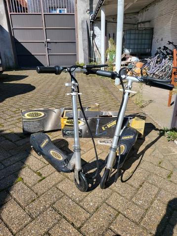 2 Mini E-scooters beschikbaar voor biedingen