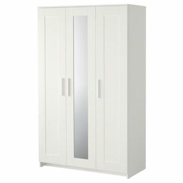 Armoire IKEA à vendre  beschikbaar voor biedingen