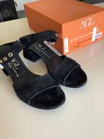 Slippers, Kleding | Dames, Schoenen, Ophalen of Verzenden, Zo goed als nieuw, Slippers