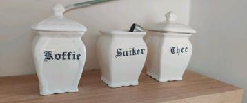 Set van 6 koffie, suiker en thee potten beschikbaar voor biedingen