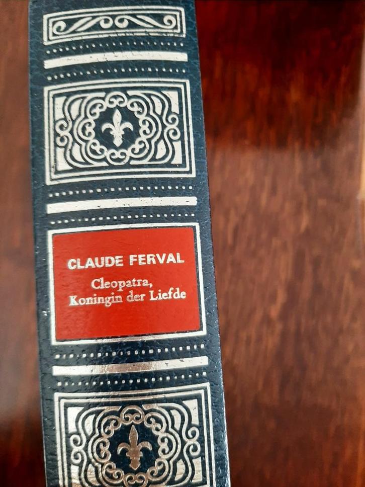 Cleopatra koningin der liefde – Claude Ferval (Lekturama), Boeken, Historische romans, Zo goed als nieuw, Ophalen of Verzenden
