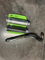 Dax/monkey uitlaat, Enlèvement