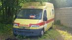 Oude ambulance, Particulier