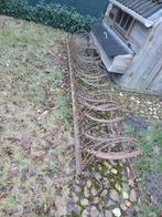 Antiek fietsenrek met schade., Enlèvement