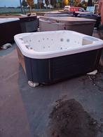 Jacuzzi gratis geleverd en geplaatst 1j garantie, Ophalen of Verzenden, Zo goed als nieuw