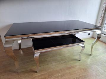 2 stijlvolle tafels in veiligheidsglas & inox beschikbaar voor biedingen