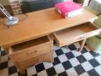 bureel, Ophalen, Zo goed als nieuw, Bureau