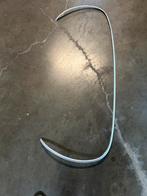 Opel GT achterste eind baget, Enlèvement