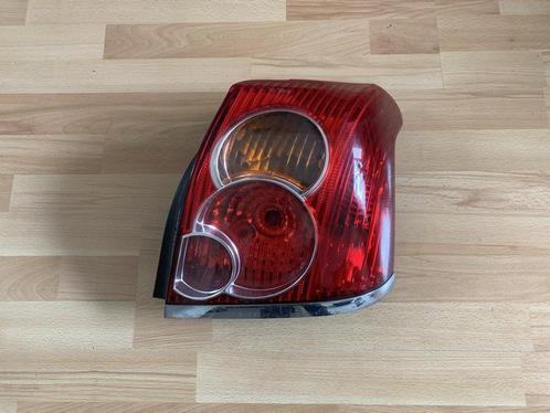 achterlicht rechts toyota avensis sedan T25 2003 tot 2008, Auto-onderdelen, Verlichting, Toyota, Gebruikt, Ophalen of Verzenden