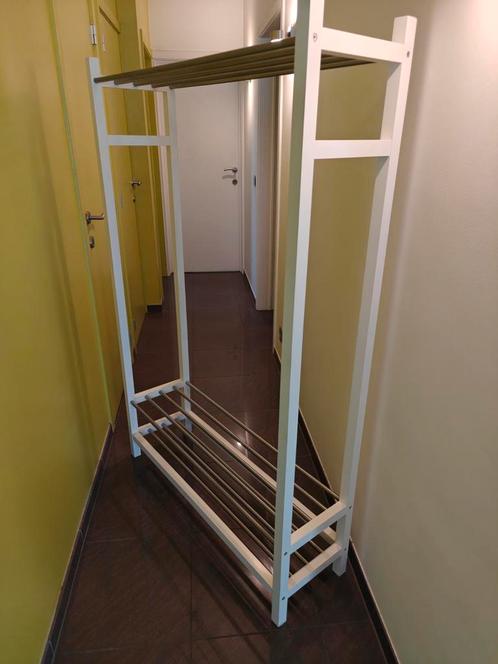 Witte staande kapstok met schoenenplank onderaan, Huis en Inrichting, Woonaccessoires | Kapstokken, Staande kapstok, Ophalen