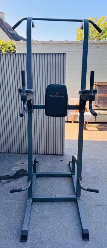 Fitness tower beschikbaar voor biedingen